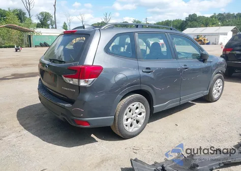 2021 Subaru Forester z USA, uszkodzony, nr VIN JF2SKADC0MH493801